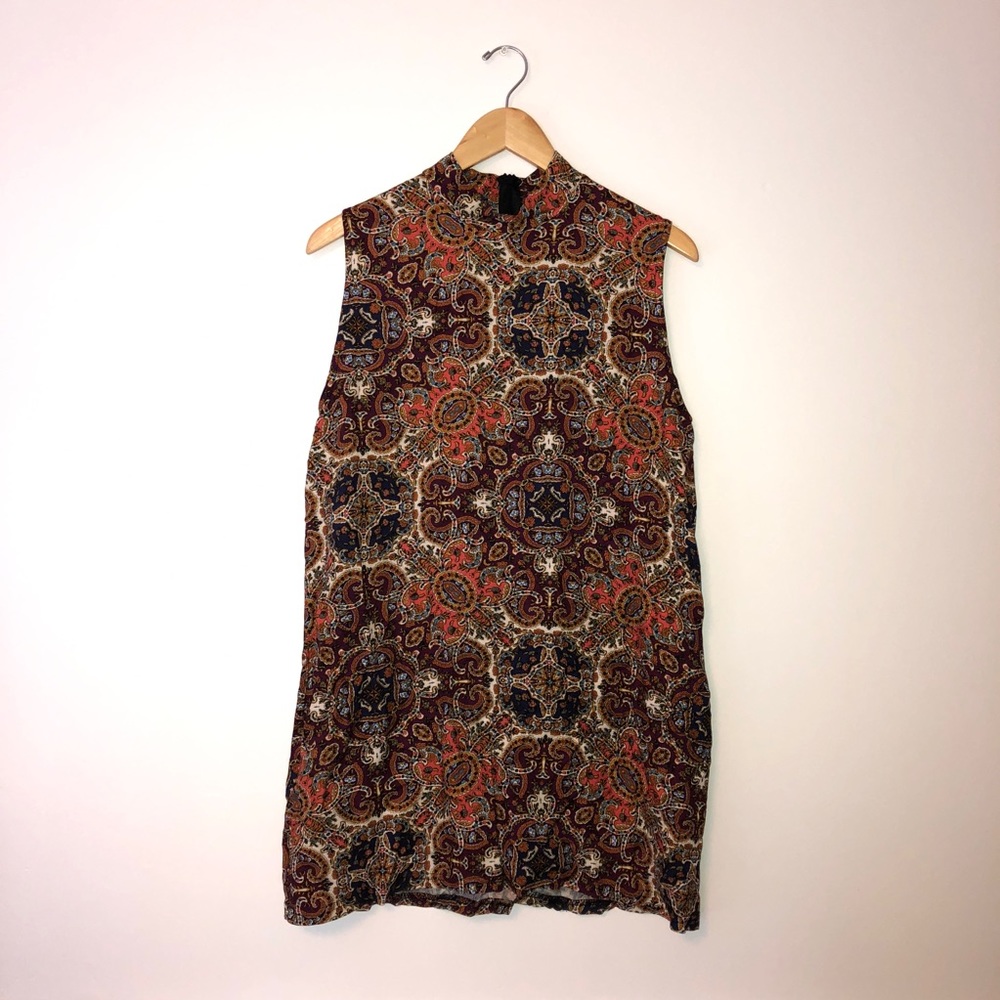 Vintage Paisley-like Patterned High Neck Dress